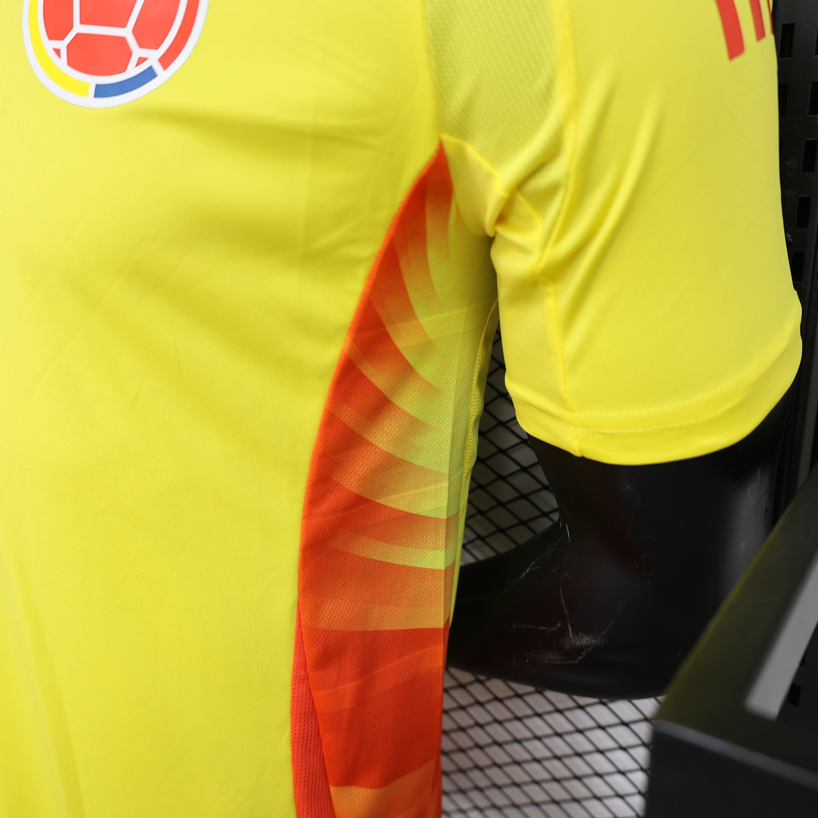 COLOMBIA HOME JERSEY 2024/2025