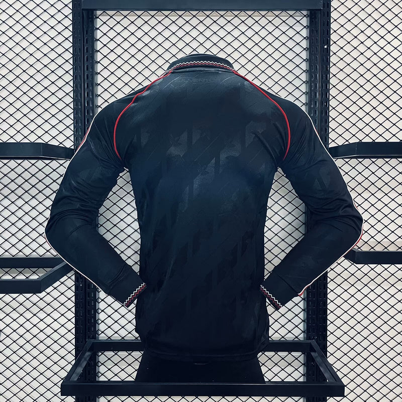 MANCHESTER UNITED 2024/2025 RETRO JERSEY LONG SLEEVE VERSION