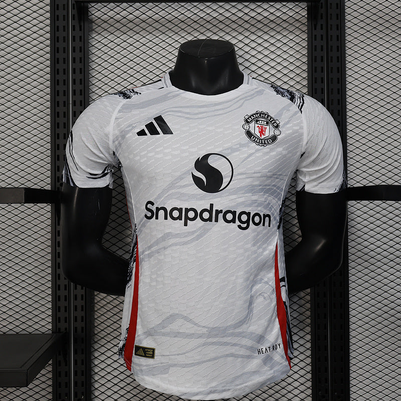 MANCHESTER UNITED WHITE SPECIAL EDITION JERSEY 2025/2026